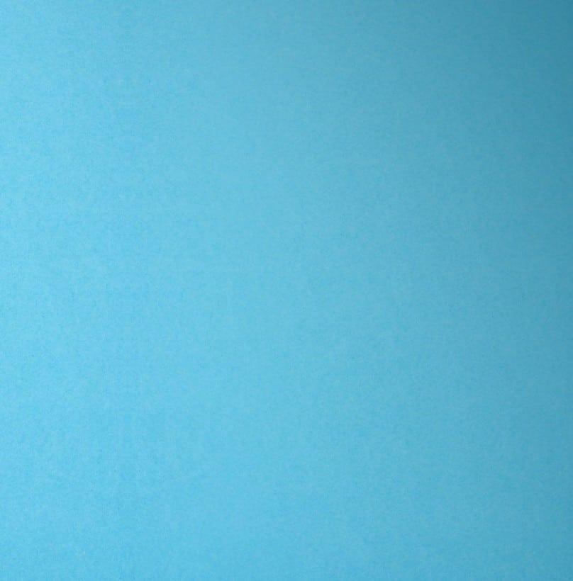 blue gradient bg
